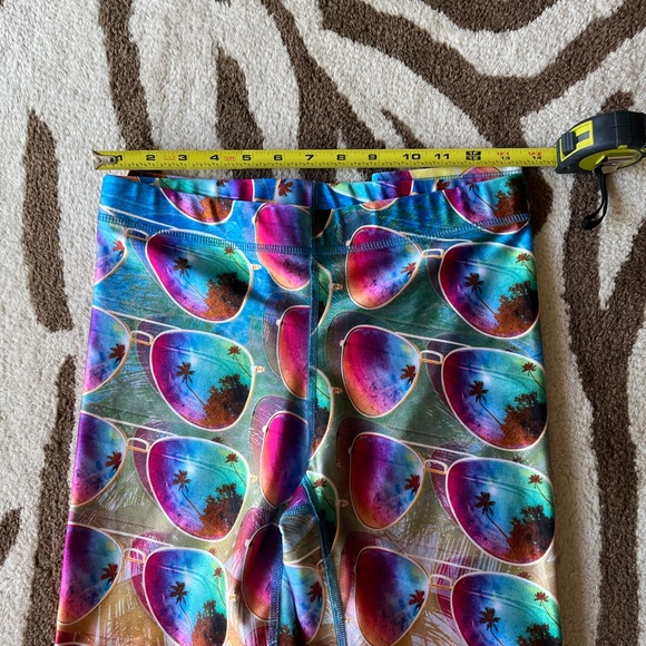 Terez Sunnies Capri Leggings M - Picture 7 of 8